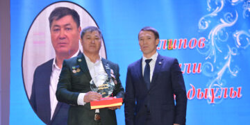 Үздіктер үкіленді