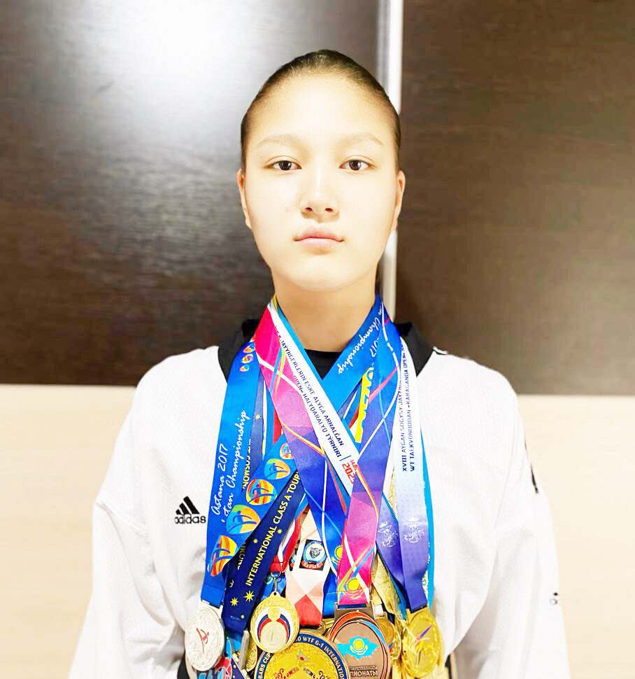 Арманы асқақ чемпион