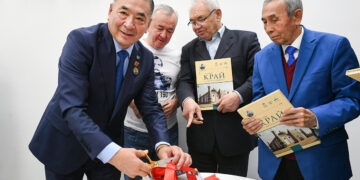 Шоқан ізімен