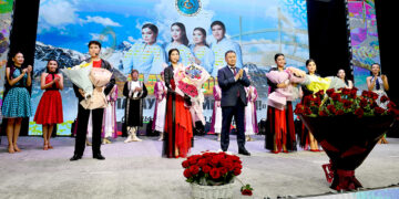 Ән әлеміне жарқын қадам