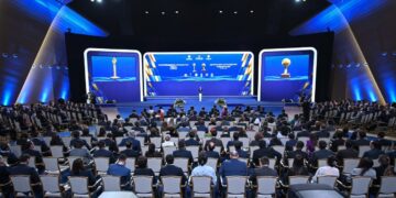 Тоқаев: Цифрландыру мен ЖИ ЖІӨ көлемін ұлғайтуы мүмкін