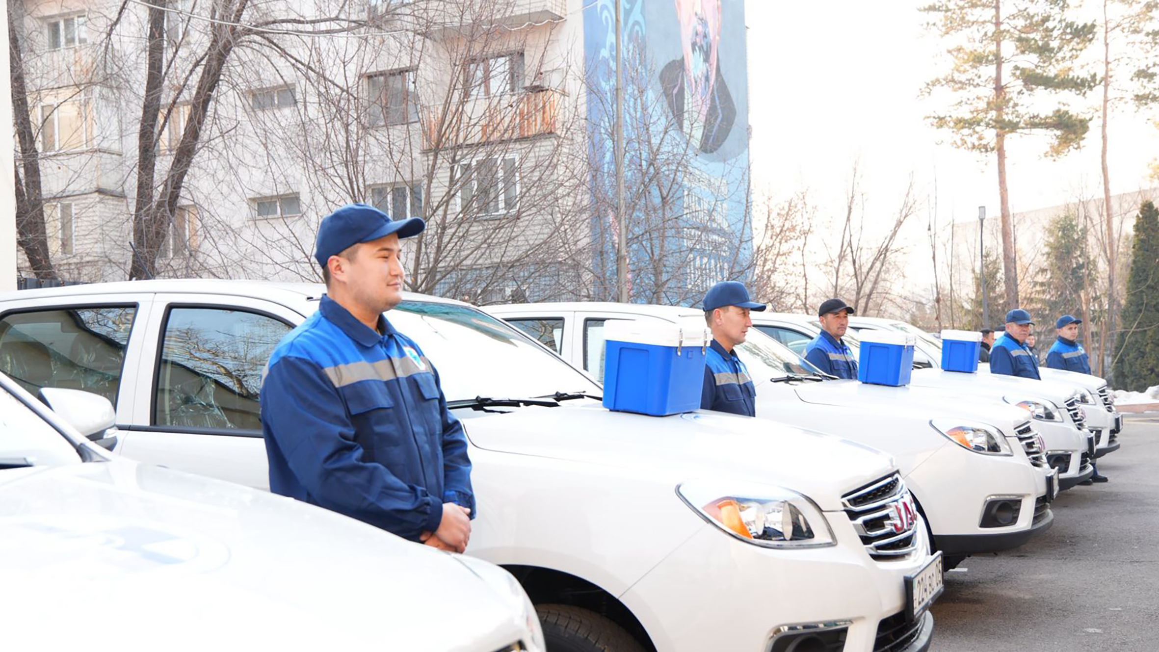 Жедел жәрдем береді