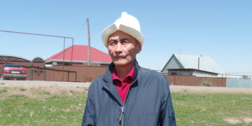 Отаншыл адам кім?