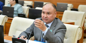 Ерлан САИРОВ, ҚР Парламенті Мәжілісінің депутаты: БҰЛ НЕ ДЕГЕН БАССЫЗДЫҚ?