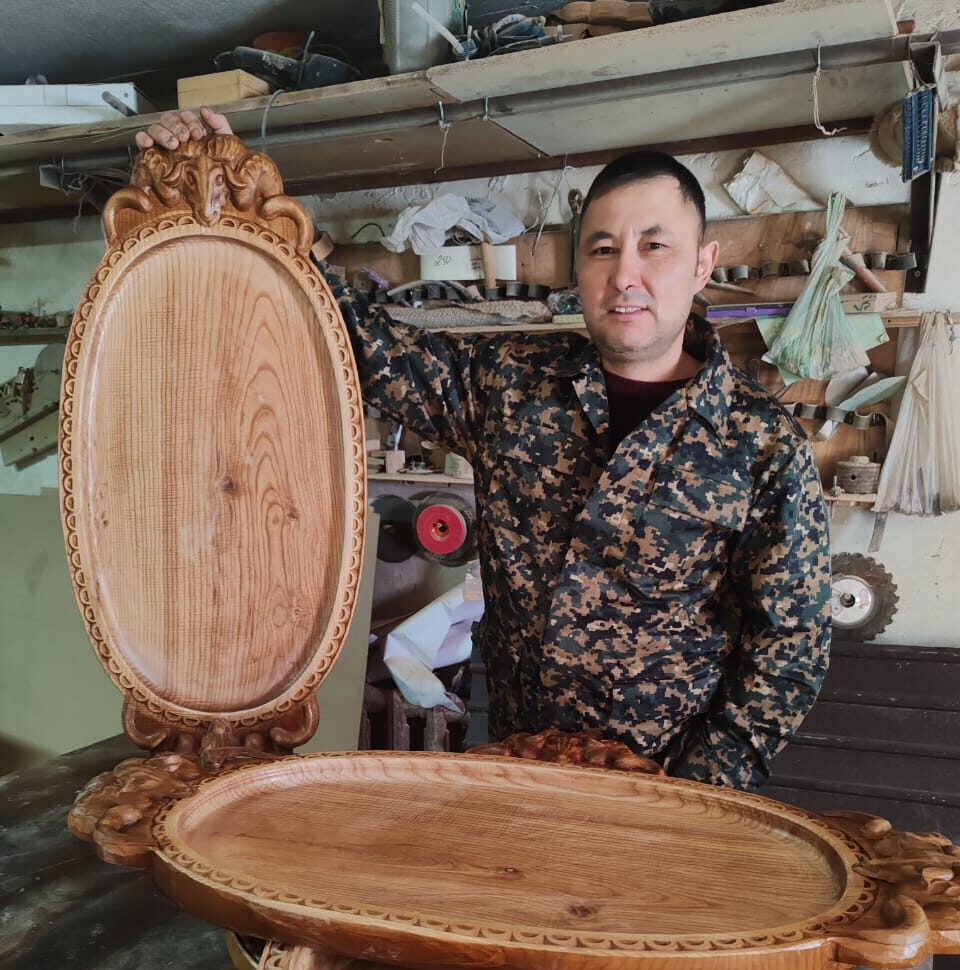 Қолөнерден қол үзбеген