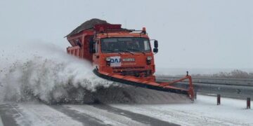 АЛМАТЫ ОБЛЫСЫНДАҒЫ ЖОЛДАРҒА КӨКТАЙҒАҚҚА ҚАРСЫ ҚҰМ СЕБІЛДІ