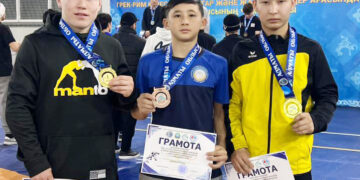 Жүлдемен оралды