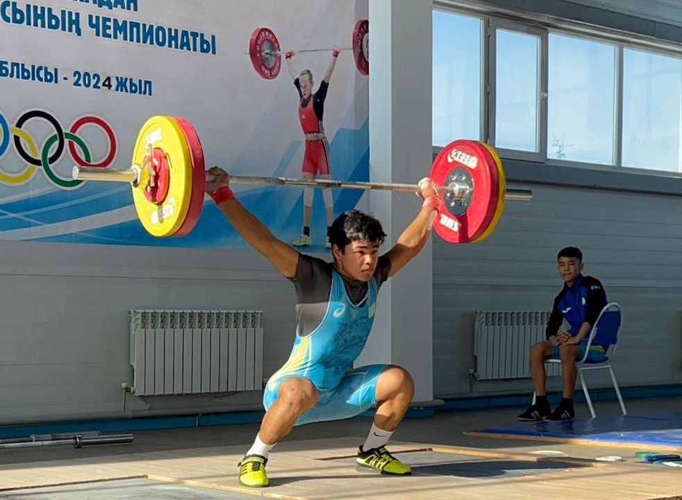 Ауыр атлетика: Іле ауданында мықтылар анықталды
