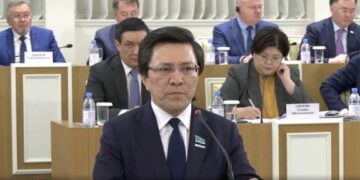 Теңге Конституцияда қорғалуға тиіс – Нұртай Сабильянов