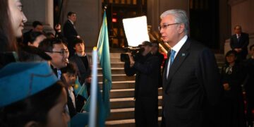 Мемлекет басшысы Вашингтонда отандастарымызбен кездесті