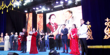 Алатаудың қос ақыны