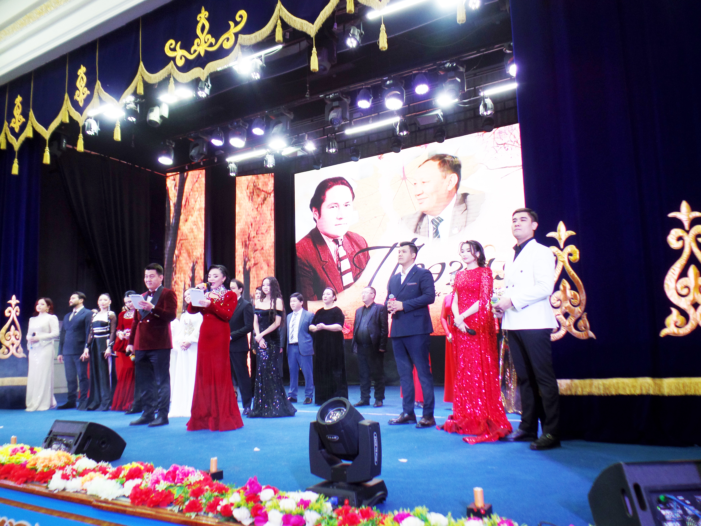 Алатаудың қос ақыны