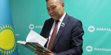 «Республикалық» емес, «бүкілхалықтық» референдум: демократиялық мазмұнның күшеюі