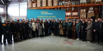 Алматы облысының әкімі «ДАМУ» индустриялық-логистикалық орталығының ұжымымен кездесті