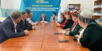 Коалиция мүшелері этно мәдени орталығының ұжымымен кездесті