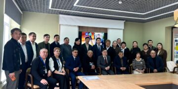 Жазушымен жүздесу   