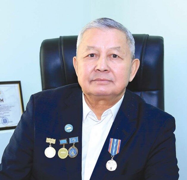 Жаңарған Ата Заң